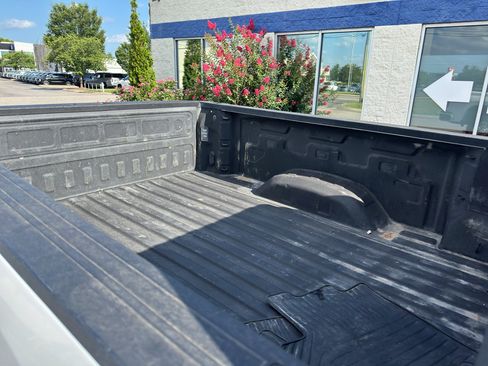 Used 2022 Chevrolet Silverado 2500 LT w/ Convenience Package AWD/4WD image 14