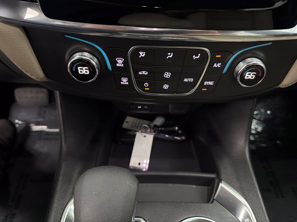 Used 2023 Chevrolet Traverse LS w/ Safety Package FWD image 20