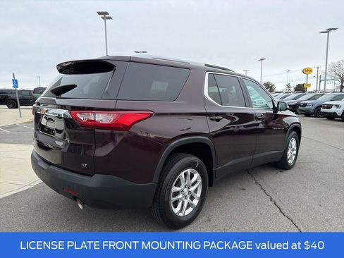 Used 2018 Chevrolet Traverse LT image 3