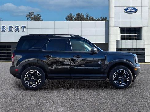 Used 2025 Ford Bronco Sport Outer Banks w/ Outer Banks Tech Package+ image 11