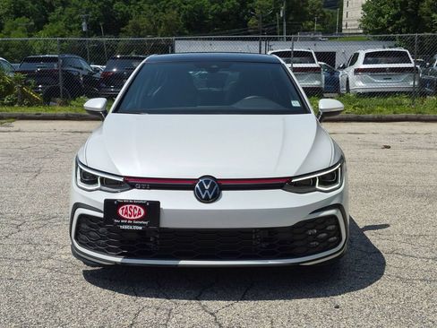 Used 2023 Volkswagen GTI SE FWD image 10