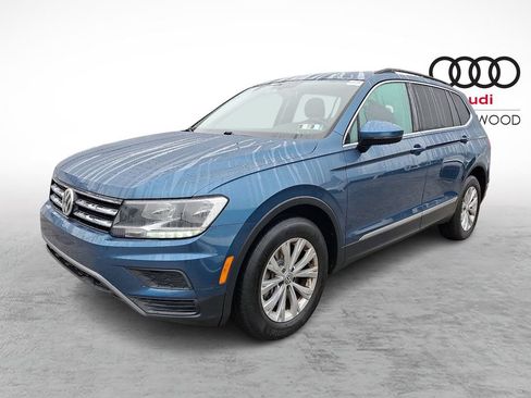 Used 2018 Volkswagen Tiguan SE AWD/4WD image 3