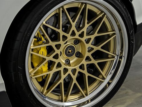 Used 2024 Lamborghini Revuelto AWD/4WD image 50