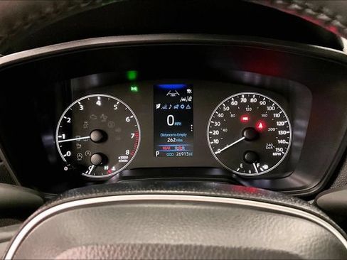 Used 2024 Toyota Corolla Cross LE FWD image 28