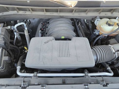 Used 2022 Chevrolet Silverado 1500 High Country w/ High Country Premium Package AWD/4WD image 34