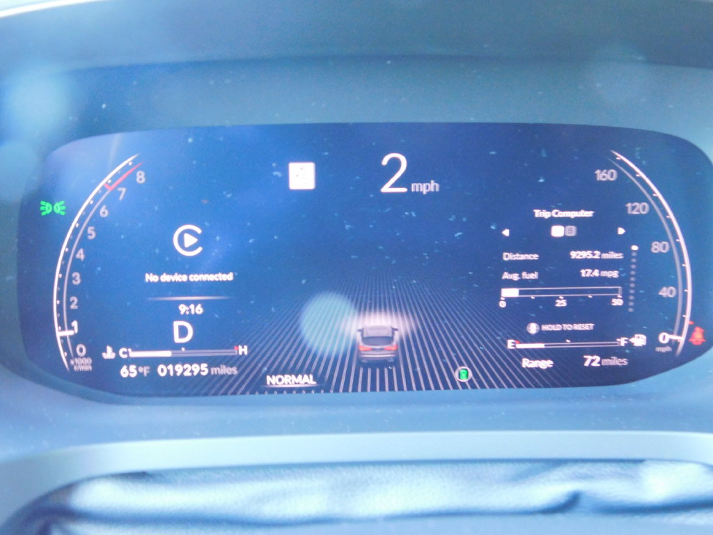 Used 2025 Acura MDX SH-AWD image 12