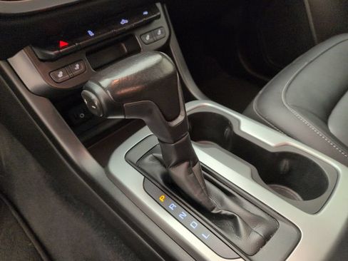 Used 2020 Chevrolet Colorado LT w/ Luxury Package RWD image 27