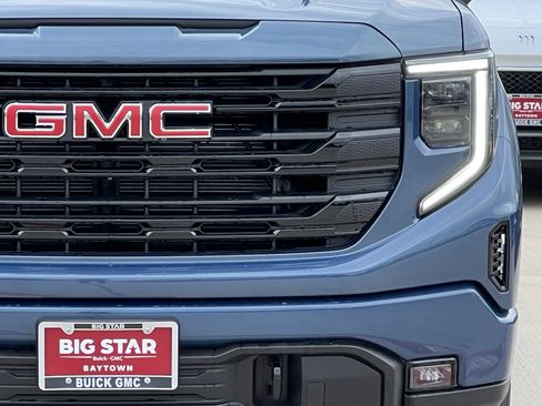 New 2026 GMC Sierra 1500 Elevation image 7