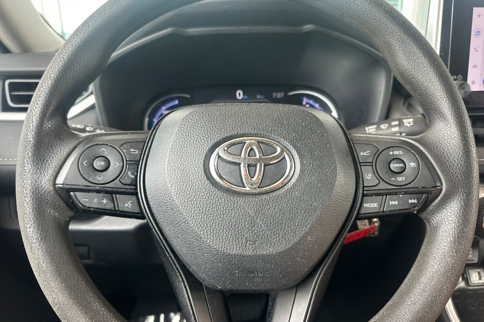 Certified 2023 Toyota RAV4 LE AWD/4WD image 26