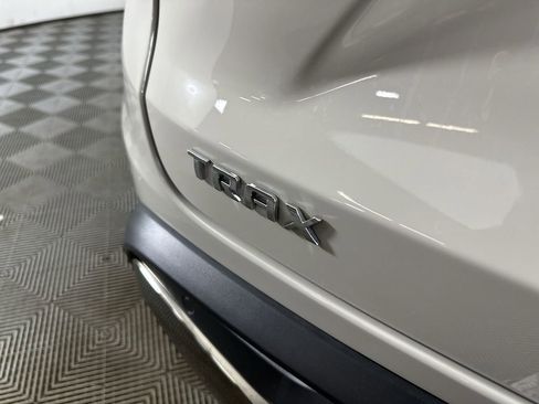 New 2026 Chevrolet Trax ACTIV w/ Sunroof Package image 31