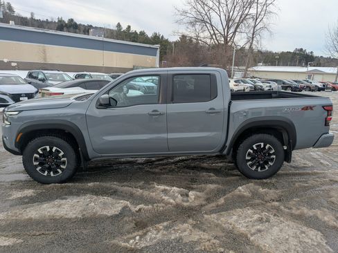 Used 2024 Nissan Frontier PRO-4X w/ Technology Package image 4