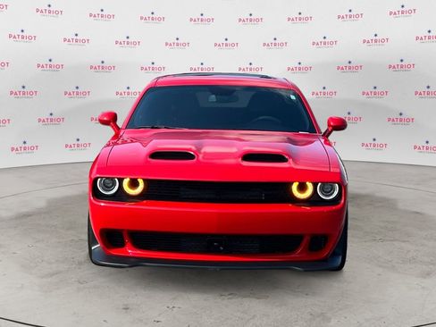Used 2023 Dodge Challenger SRT Hellcat w/ Driver Convenience Group image 10