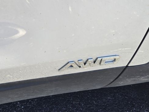 Used 2018 Kia Sorento AWD image 12