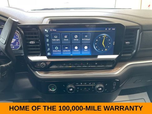 Used 2024 Chevrolet Silverado 1500 LT AWD/4WD image 18