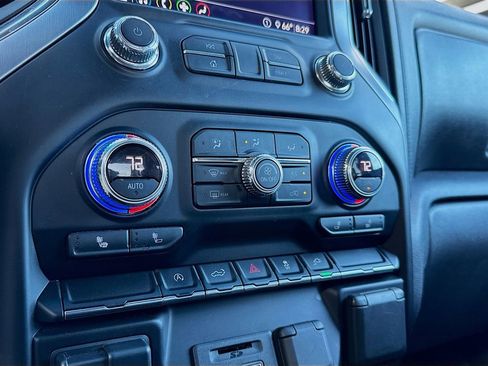 Used 2020 GMC Sierra 1500 SLT image 23