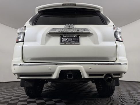 Used 2018 Toyota 4Runner Limited AWD/4WD image 8
