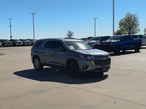 Used 2020 Chevrolet Traverse Premier w/ LPO, Floor Liner Package image 2