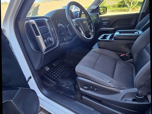 Used 2018 Chevrolet Silverado 1500 LT w/ LT Eassist Package RWD image 26