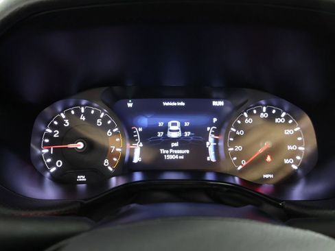 Used 2025 Jeep Compass Trailhawk AWD/4WD image 39