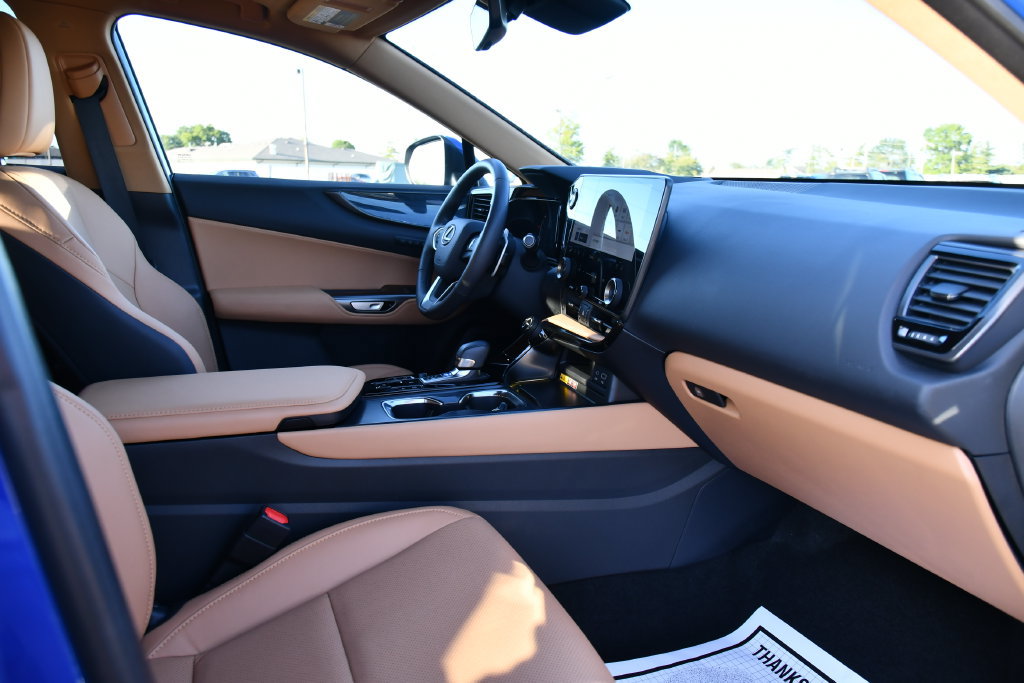 Used 2025 Lexus NX 350 AWD w/ Cold Area Package image 36
