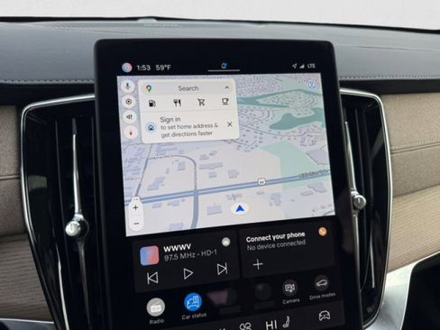 Used 2025 Volvo XC90 B6 Plus image 16