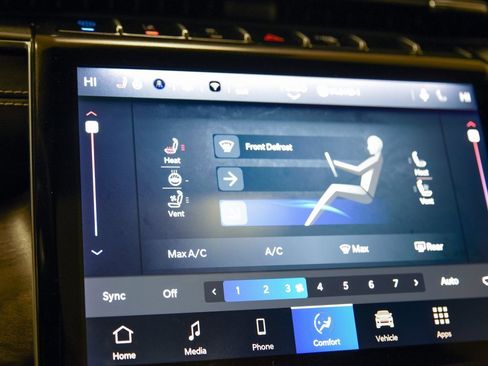 Used 2024 Jeep Grand Cherokee Limited 4xe w/ Luxury Tech Group II image 23