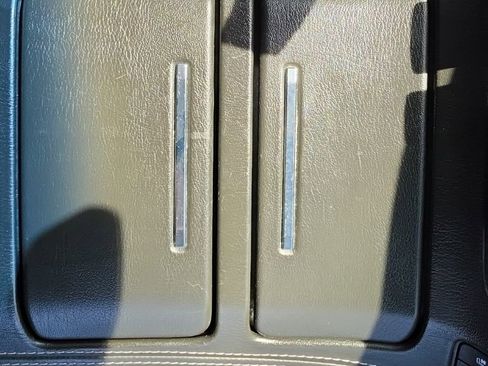 Used 2020 Chevrolet Suburban Premier w/ Max Trailering Package image 23