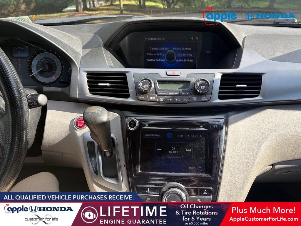 Used 2014 Honda Odyssey EX image 8