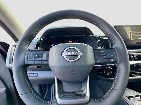 New 2026 Nissan Pathfinder SL w/ Cargo Package FWD image 33
