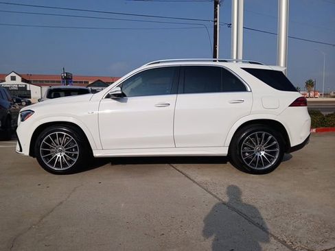 Used 2025 Mercedes-Benz GLE 450e 4MATIC image 6
