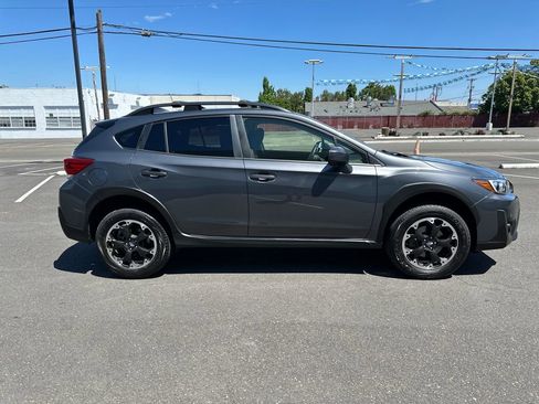 Used 2023 Subaru Crosstrek 2.0i Premium AWD/4WD image 7