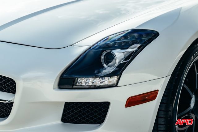 Used 2012 Mercedes-Benz SLS AMG Roadster image 51
