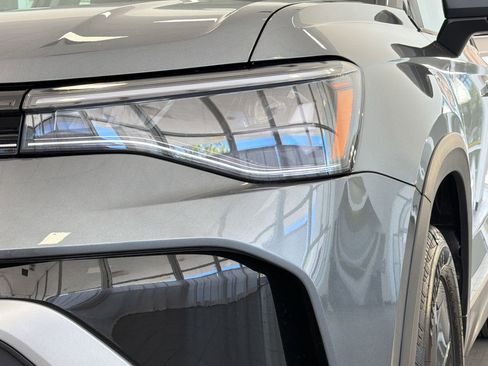 New 2026 Volkswagen Taos S FWD image 11