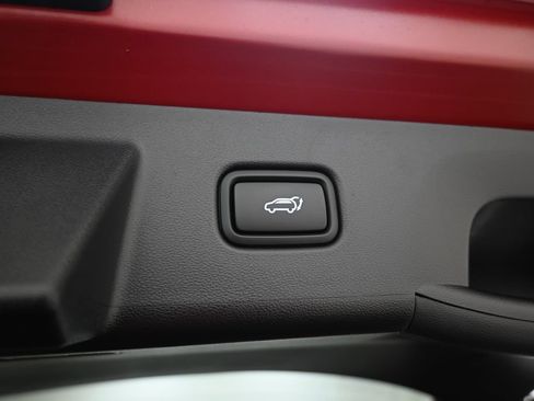 Used 2025 Hyundai Tucson Limited AWD/4WD image 24