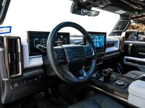 Used 2022 GMC Hummer EV Edition 1 w/ LPO, Illumination Package AWD/4WD image 12