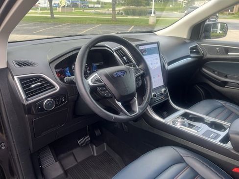 Certified 2024 Ford Edge SEL w/ Sport Appearance Package image 11