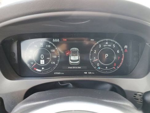 Used 2019 Jaguar F-PACE S image 22