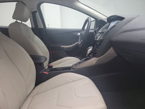 Used 2018 Ford Focus Titanium image 21