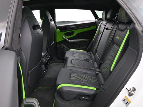 Used 2024 Lamborghini Urus S image 26