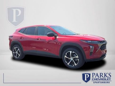 New 2026 Chevrolet Trax RS w/ Driver Confidence Package FWD image 1