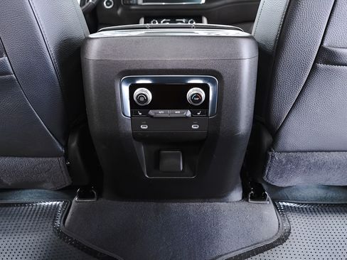 Used 2021 GMC Yukon Denali AWD/4WD image 29