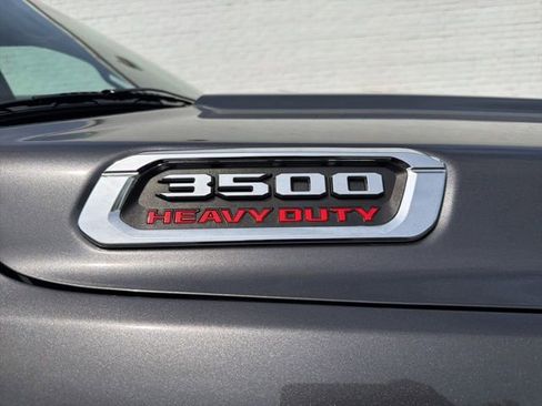 Used 2024 RAM 3500 Big Horn AWD/4WD image 9