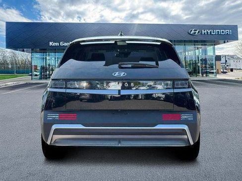 New 2025 Hyundai Ioniq 5 SE image 6