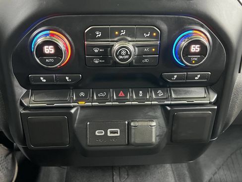 Used 2020 Chevrolet Silverado 1500 LT w/ All-Star Edition AWD/4WD image 32