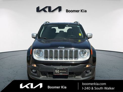 Used 2018 Jeep Renegade Limited w/ UConnect 8.4 Nav Group FWD image 2