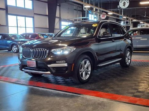 Used 2019 BMW X3 xDrive30i AWD/4WD image 3