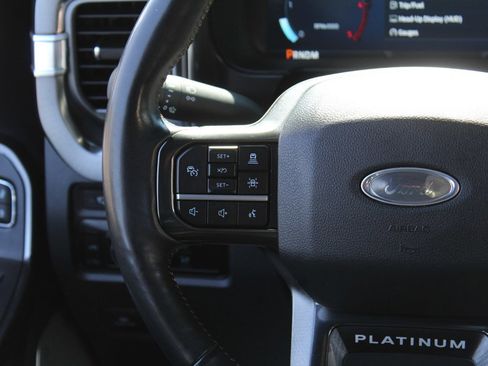 Used 2024 Ford F350 Platinum w/ Tremor Off-Road Package AWD/4WD image 18