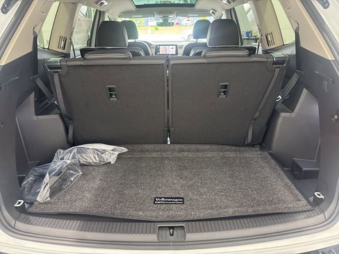 New 2026 Volkswagen Atlas SEL Premium R-Line image 31