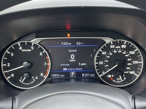 Used 2025 Nissan Altima 2.5 SV image 23