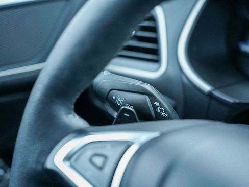 Used 2024 Ford F150 XLT image 42